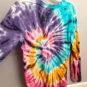No Boundaries tiedye long sleeve.